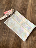 Versi Multi-Use Pouch