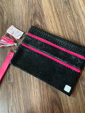 Versi Multi-Use Pouch