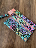 Versi Multi-Use Pouch