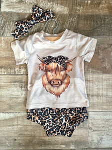 Kids Leopard Highland Cow Top & Leopard Bloomer